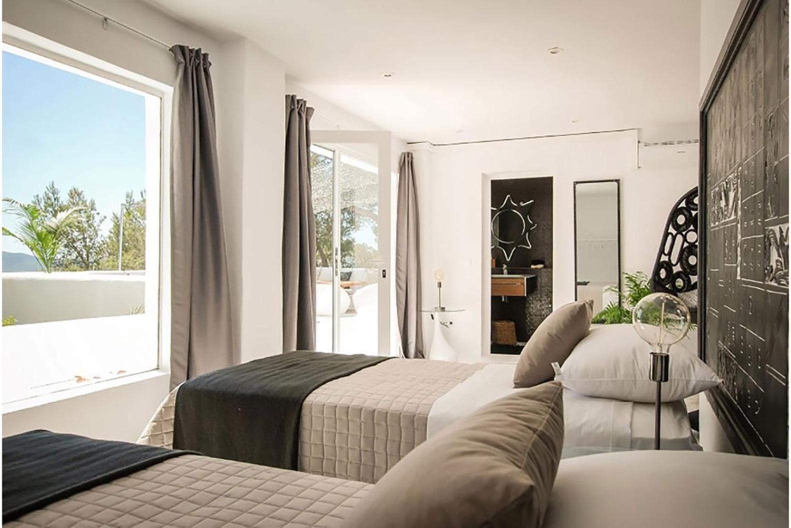 Tikal Villa Can Furnet